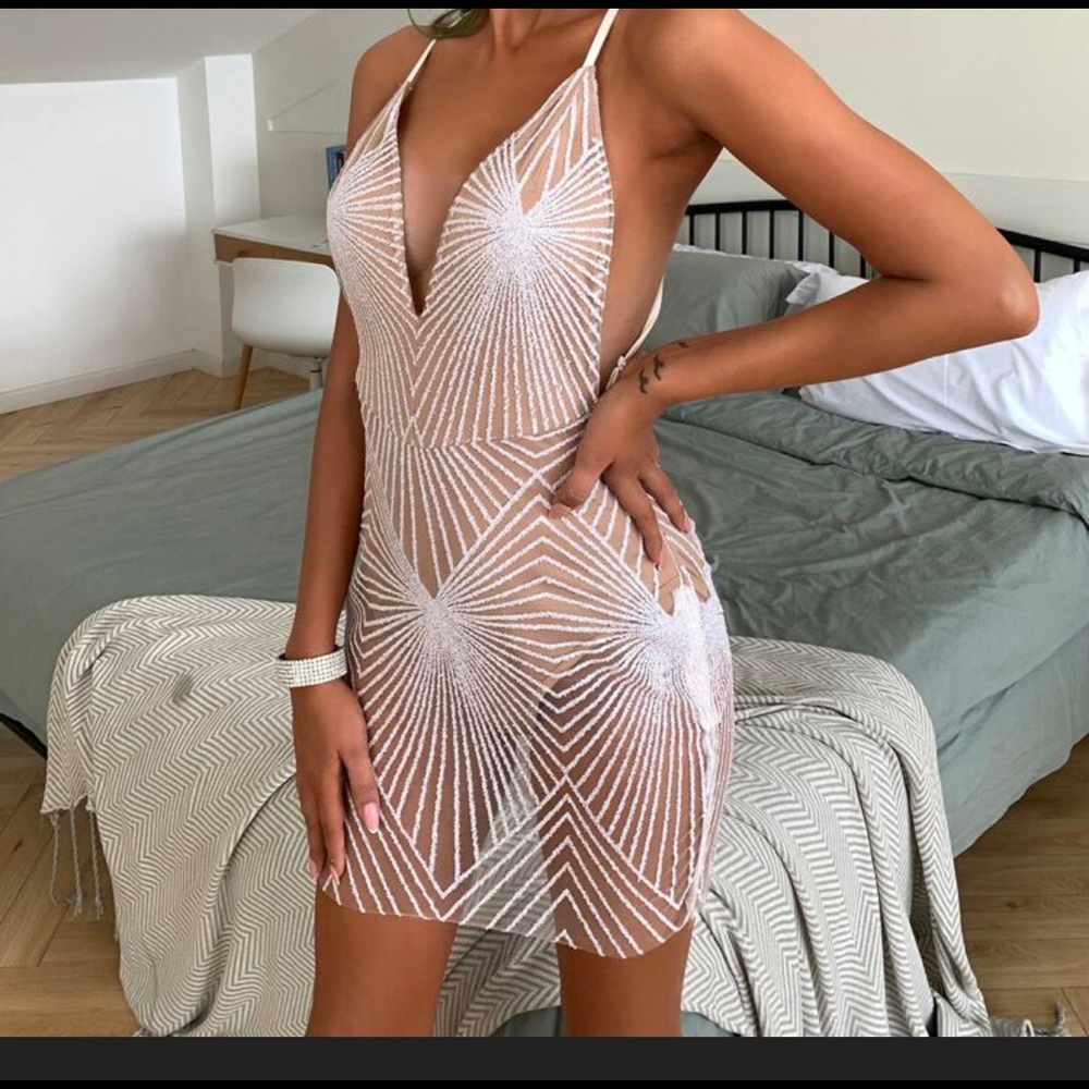 Rhinestone Criss-cross Backless Mesh Overlay Dress
